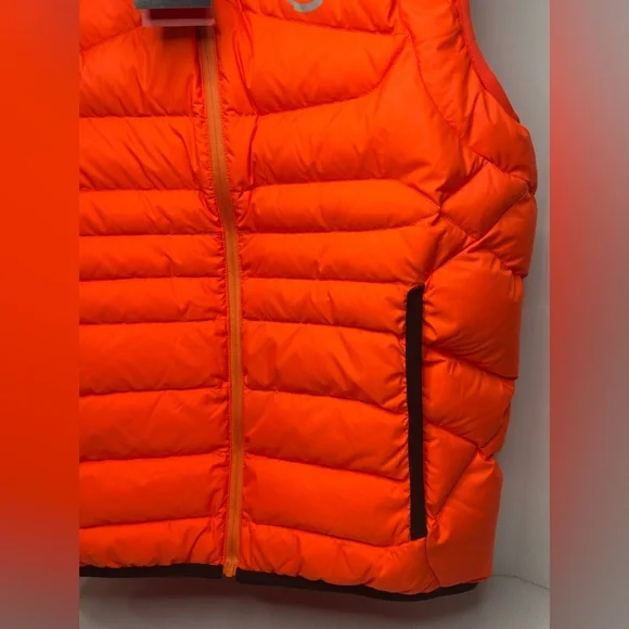 Polo Sport by Ralph Lauren Water-Repellent Quilted Down Filled Packable Vest - Picture 8 of 12